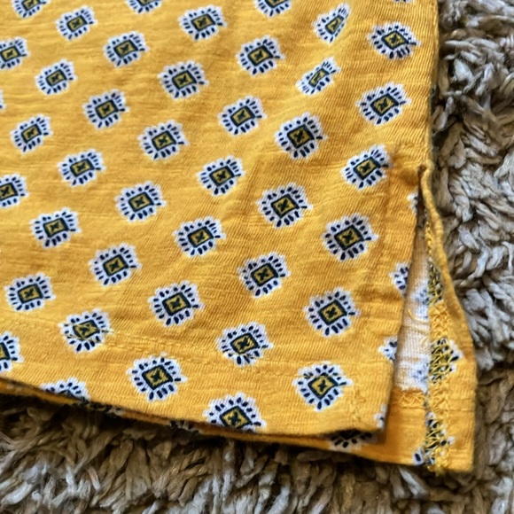 Womens St. John’s Bay Yellow Top - Picture 4 of 8